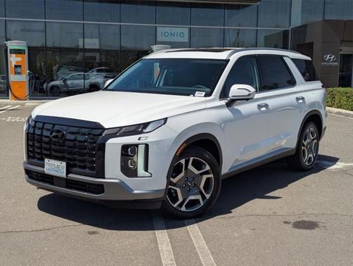 2025 Hyundai PALISADE SEL Premium