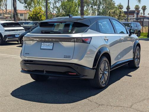 2024 Nissan ARIYA ENGAGE