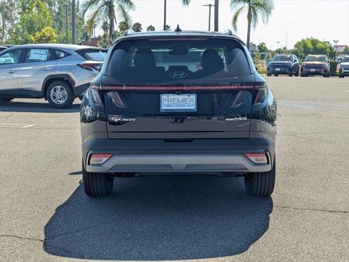 2025 Hyundai TUCSON Hybrid Limited
