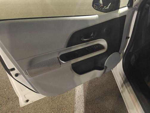 2014 Toyota Prius c Two