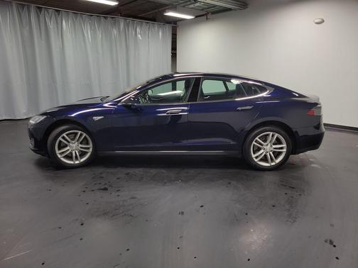 2015 Tesla Model S 85D