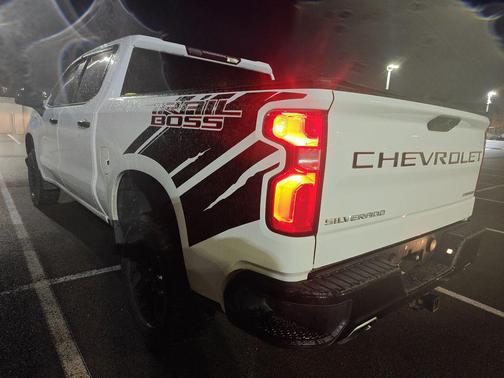 2019 Chevrolet Silverado 1500 Custom Trail Boss