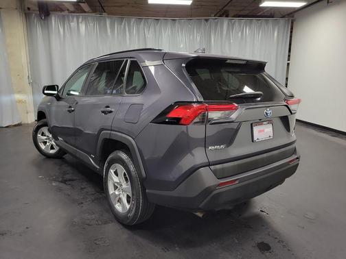 2020 Toyota RAV4 Hybrid LE
