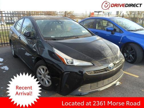 2022 Toyota Prius LE