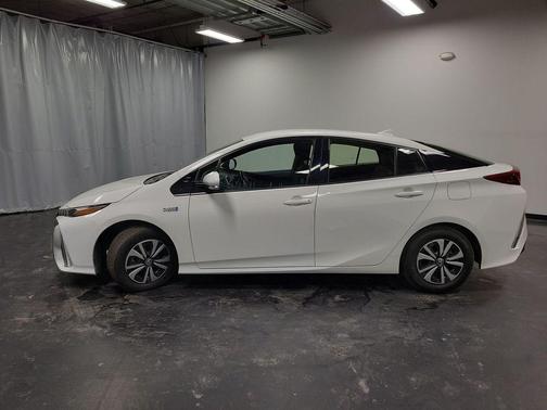 2019 Toyota Prius Prime Plus