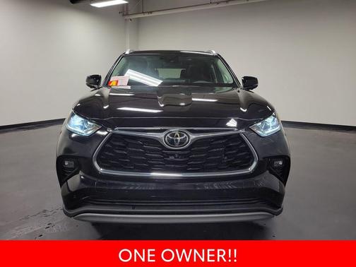 2025 Toyota Highlander Platinum