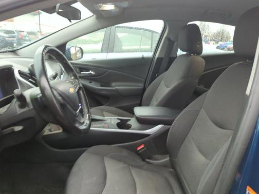 2019 Chevrolet Volt LT