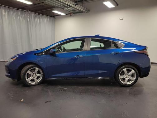 2019 Chevrolet Volt LT