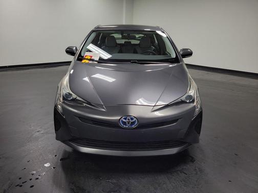 2016 Toyota Prius Three
