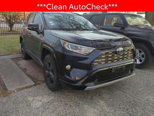 2020 Toyota RAV4 Hybrid SE
