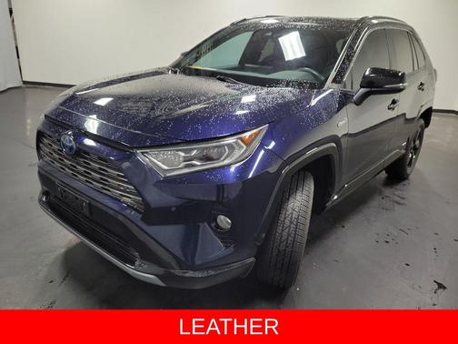 2020 Toyota RAV4 Hybrid SE