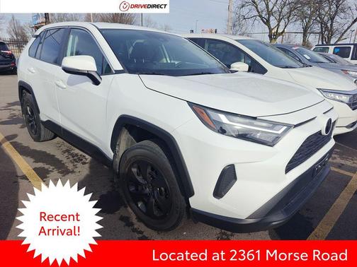 2023 Toyota RAV4 LE