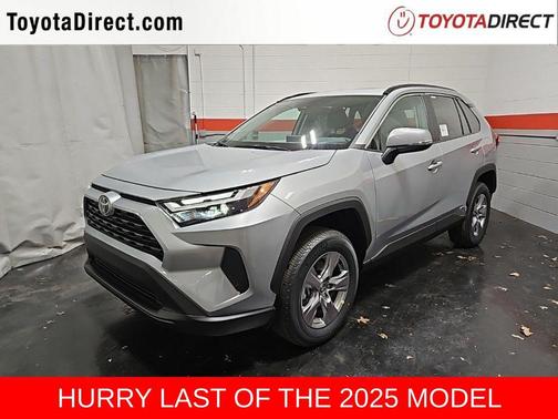 2025 Toyota RAV4 Hybrid XLE
