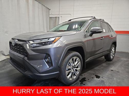2025 Toyota RAV4 XLE Premium