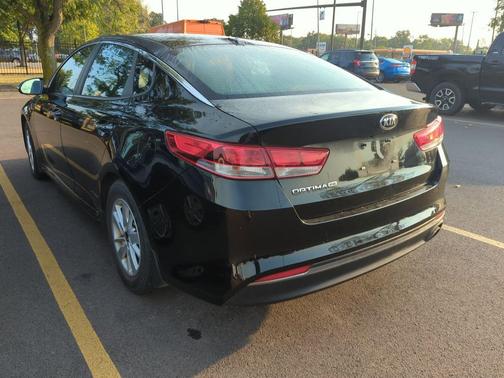 2016 Kia Optima LX