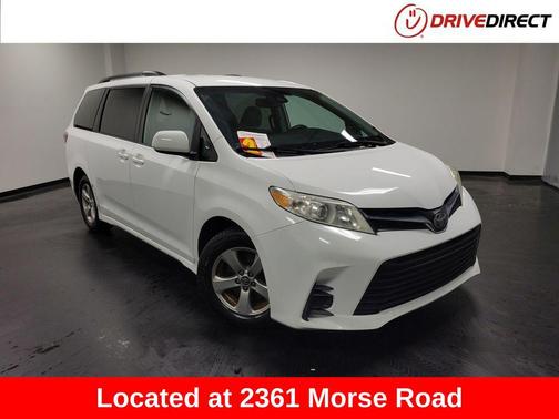 2019 Toyota Sienna LE