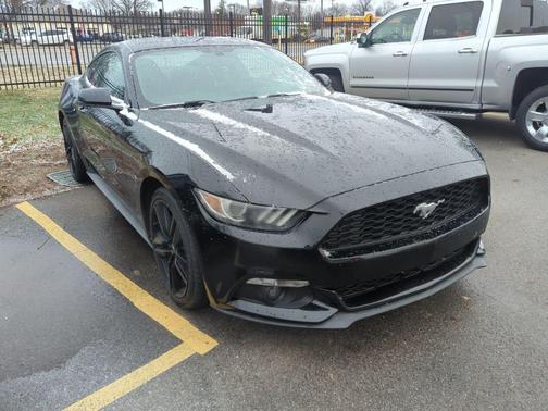 2017 Ford Mustang EcoBoost Premium