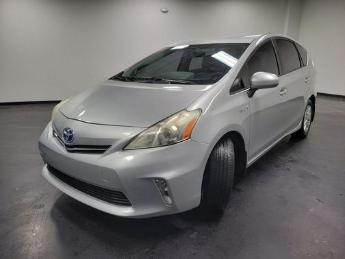 2013 Toyota Prius v Three