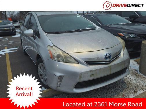 2013 Toyota Prius v Three
