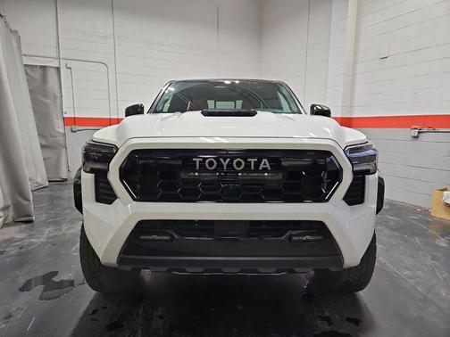 2026 Toyota Tacoma Hybrid 