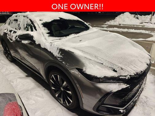 2024 Toyota Crown Platinum