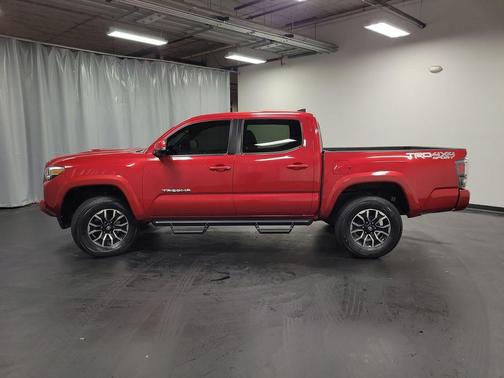2022 Toyota Tacoma TRD Sport