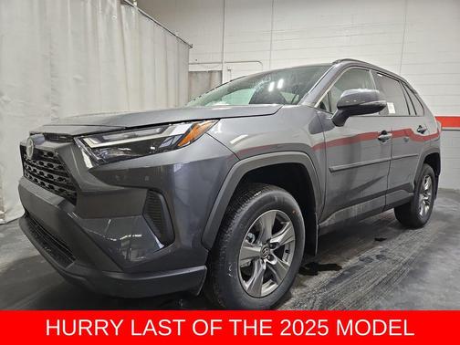 2025 Toyota RAV4 XLE