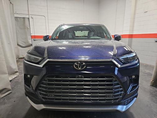 2026 Toyota Grand Highlander Hybrid Platinum MAX