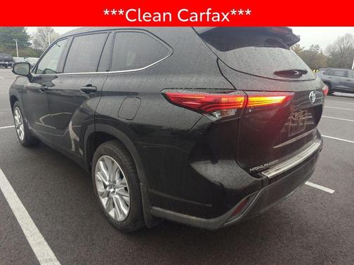 2022 Toyota Highlander Hybrid Limited