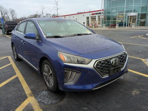 2021 Hyundai IONIQ Plug-In Hybrid SEL