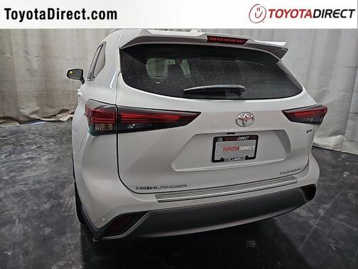 2025 Toyota Highlander Hybrid Platinum