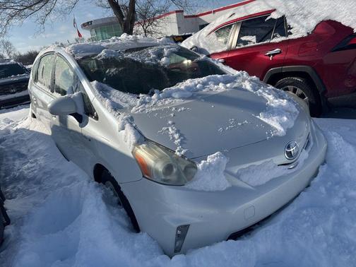 2013 Toyota Prius v Two