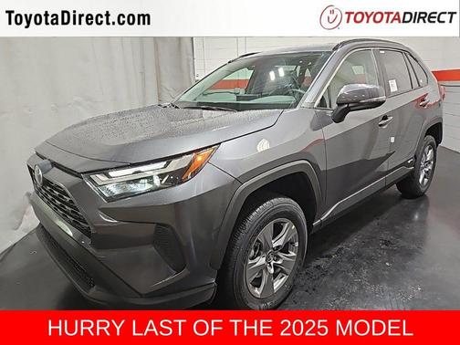 2025 Toyota RAV4 Hybrid XLE