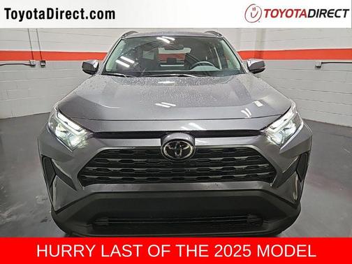 2025 Toyota RAV4 Hybrid XLE