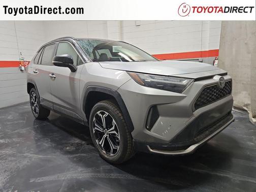 2025 Toyota RAV4 Hybrid SE