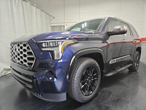 2025 Toyota Sequoia Base