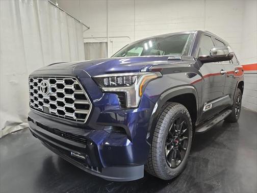 2025 Toyota Sequoia Base