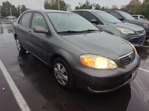 2005 Toyota Corolla LE