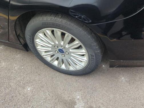 2016 Ford Fusion Hybrid SE