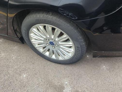 2016 Ford Fusion Hybrid SE