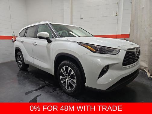 2026 Toyota Highlander XLE