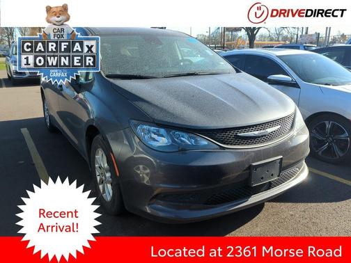 2023 Chrysler Voyager LX