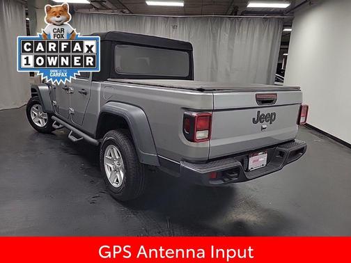 2020 Jeep Gladiator Sport