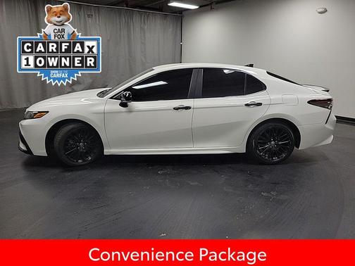 2021 Toyota Camry SE Nightshade