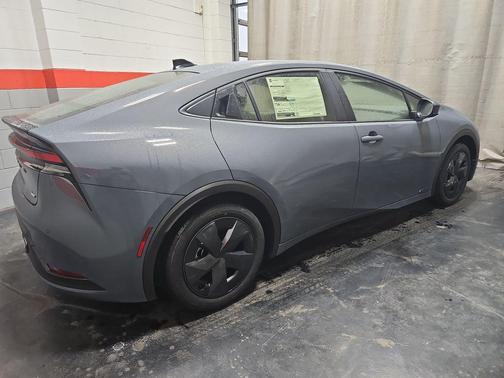 2026 Toyota Prius LE