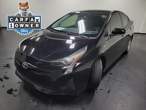 2016 Toyota Prius Two