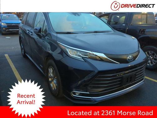 2021 Toyota Sienna XLE 7 Passenger