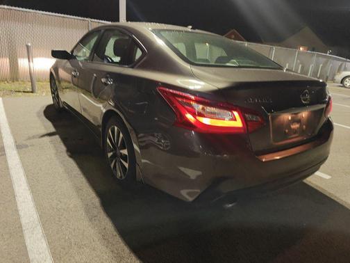 2016 Nissan Altima 2.5 SV