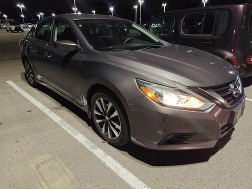 2016 Nissan Altima 2.5 SV