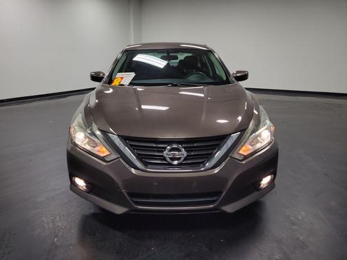 2016 Nissan Altima 2.5 SV